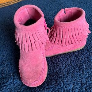 Pink Minnetonka double fringe boot